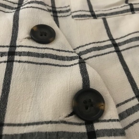 Topshop Asymmetrical Button Blouse - Picture 3 of 4